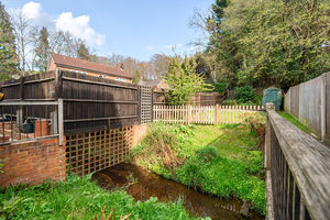 Photo 21- click for photo gallery